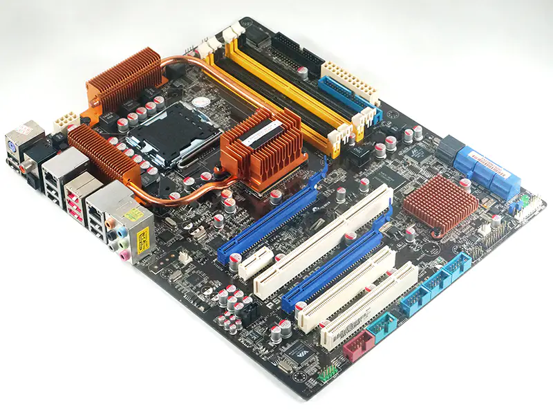 Asus P5E WS PRO LGA 775 Sunucu anakartı